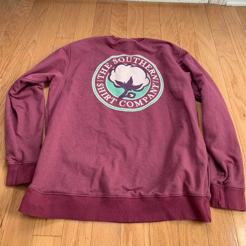 Size large southern shirt sweatshirt